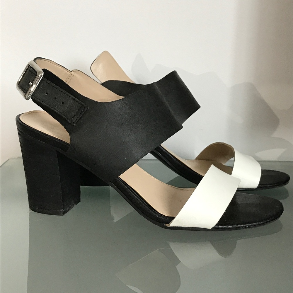 Franco Sarto - Black & White Strapped Leather Sandals
